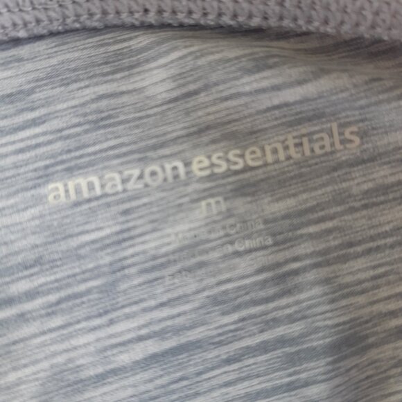 *NWOT Amazon Essentials Women's Brushed Tech Stretch Short Heathered Grey M - Picture 6 of 8